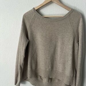 Banana Republic Women's Taupe Crew Neck Sweater Italian yarn luxury